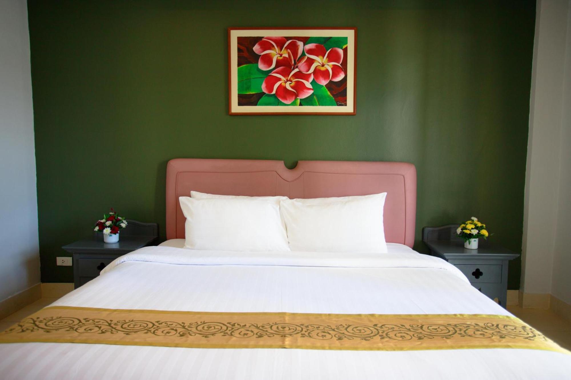 Apartament The Corner Patong Zewnętrze zdjęcie