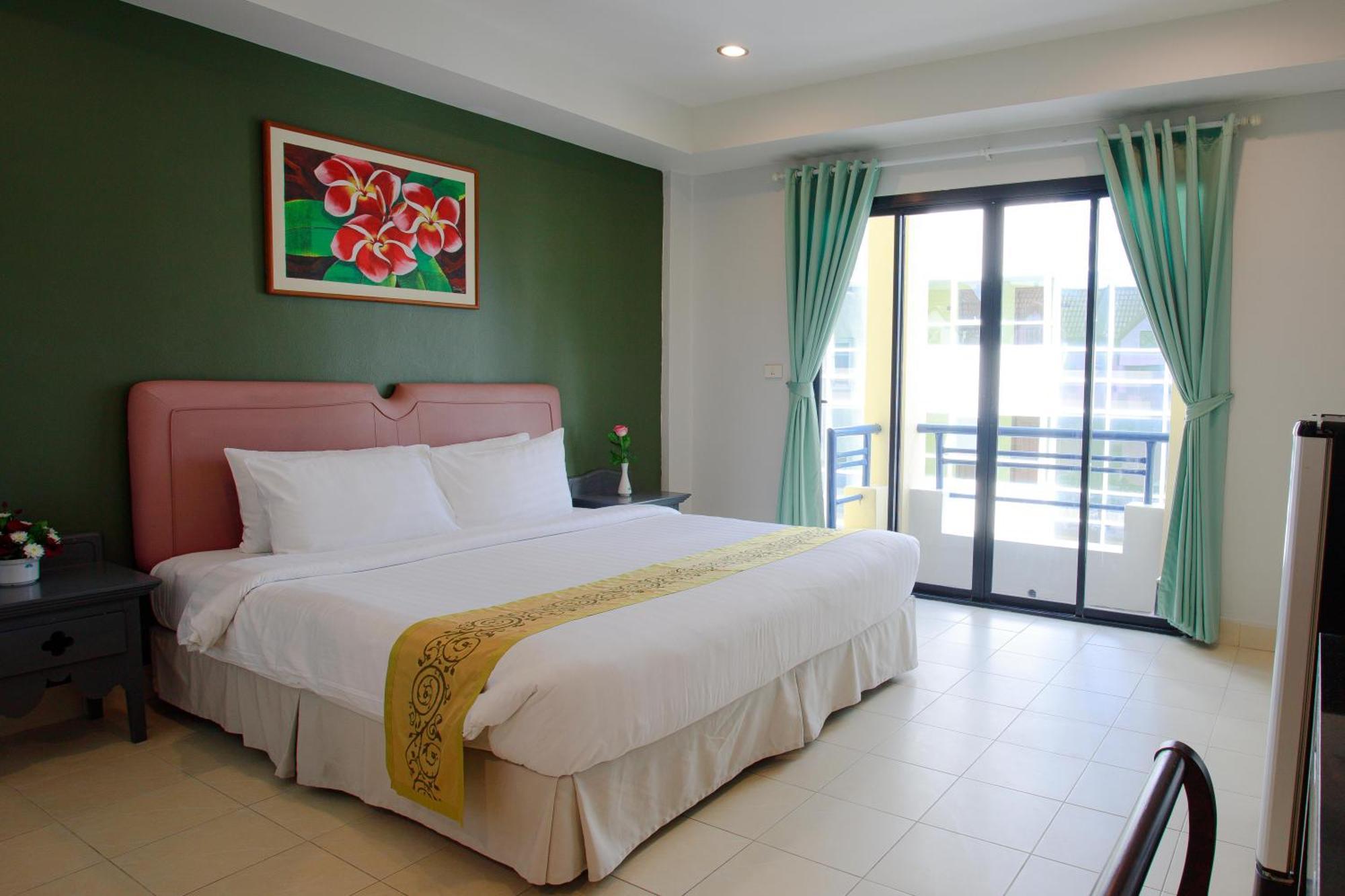 Apartament The Corner Patong Zewnętrze zdjęcie