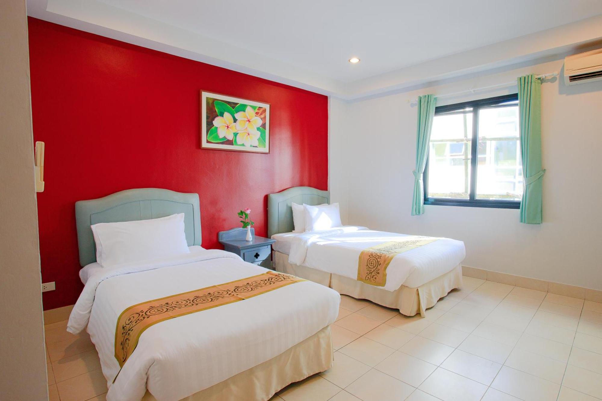 Apartament The Corner Patong Zewnętrze zdjęcie