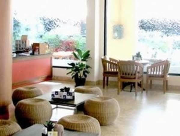 Apartament The Corner Patong Zewnętrze zdjęcie